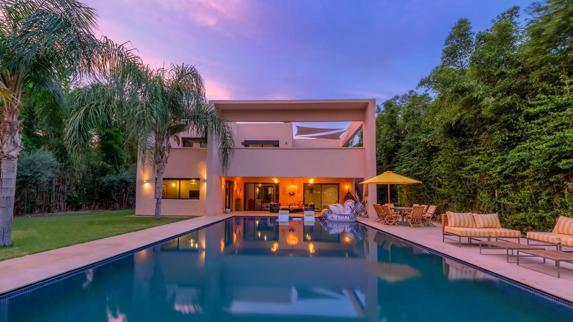Oasis Villa Prime Location Full Staff Cinema Marraquexe