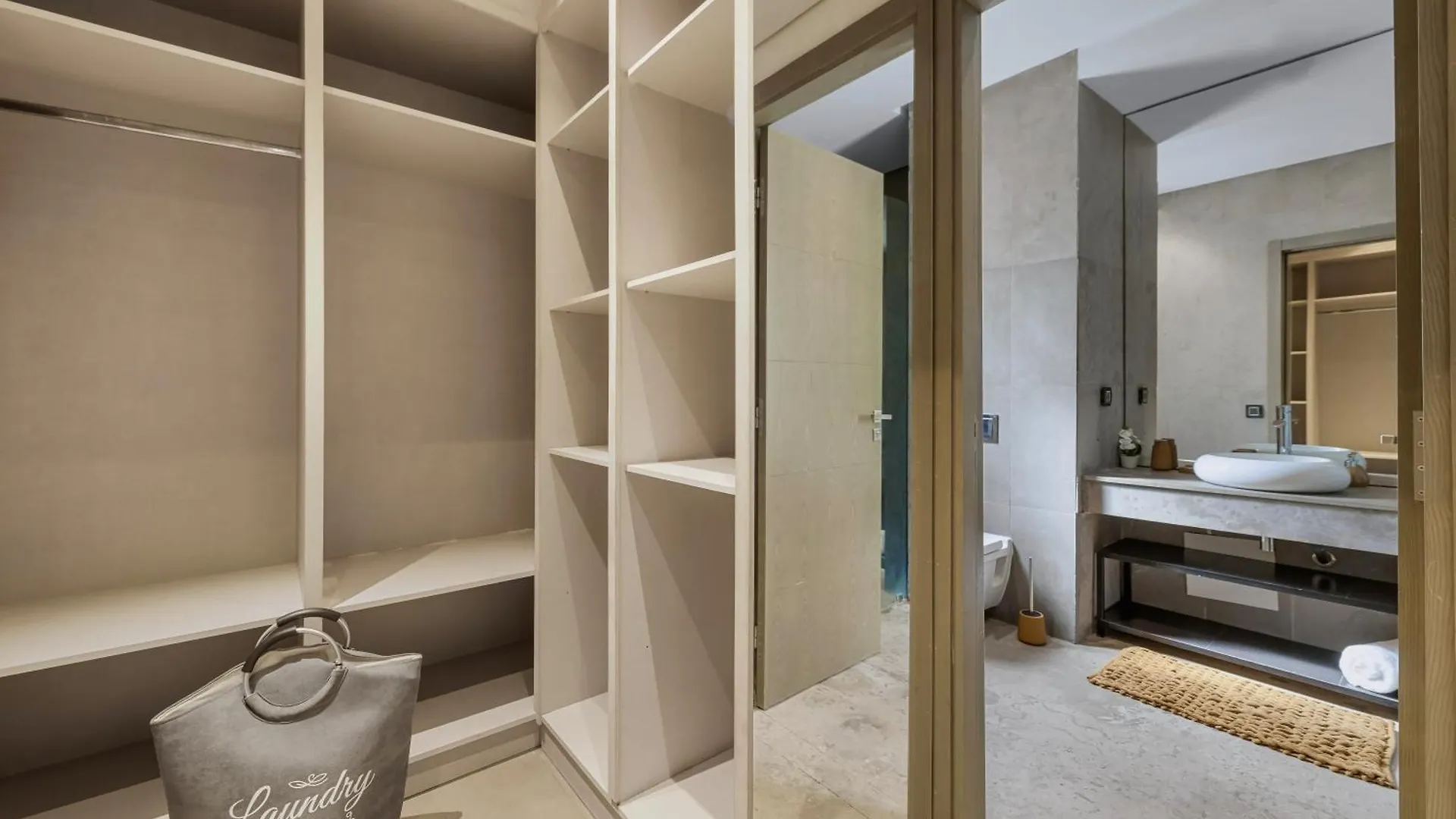 Oasis Villa Prime Location Full Staff Cinema Marraquexe