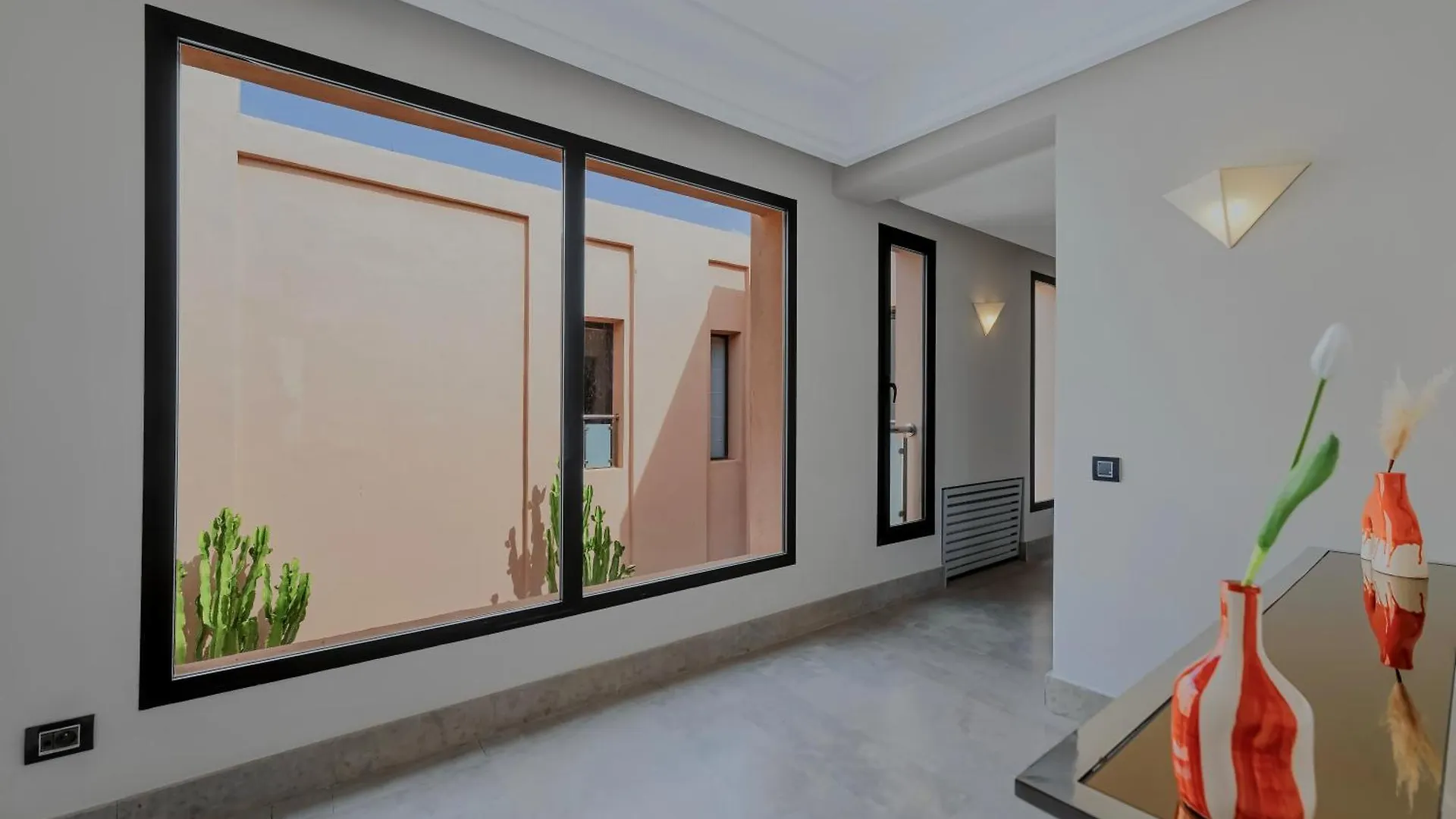 Oasis Villa Prime Location Full Staff Cinema Marraquexe Marrocos
