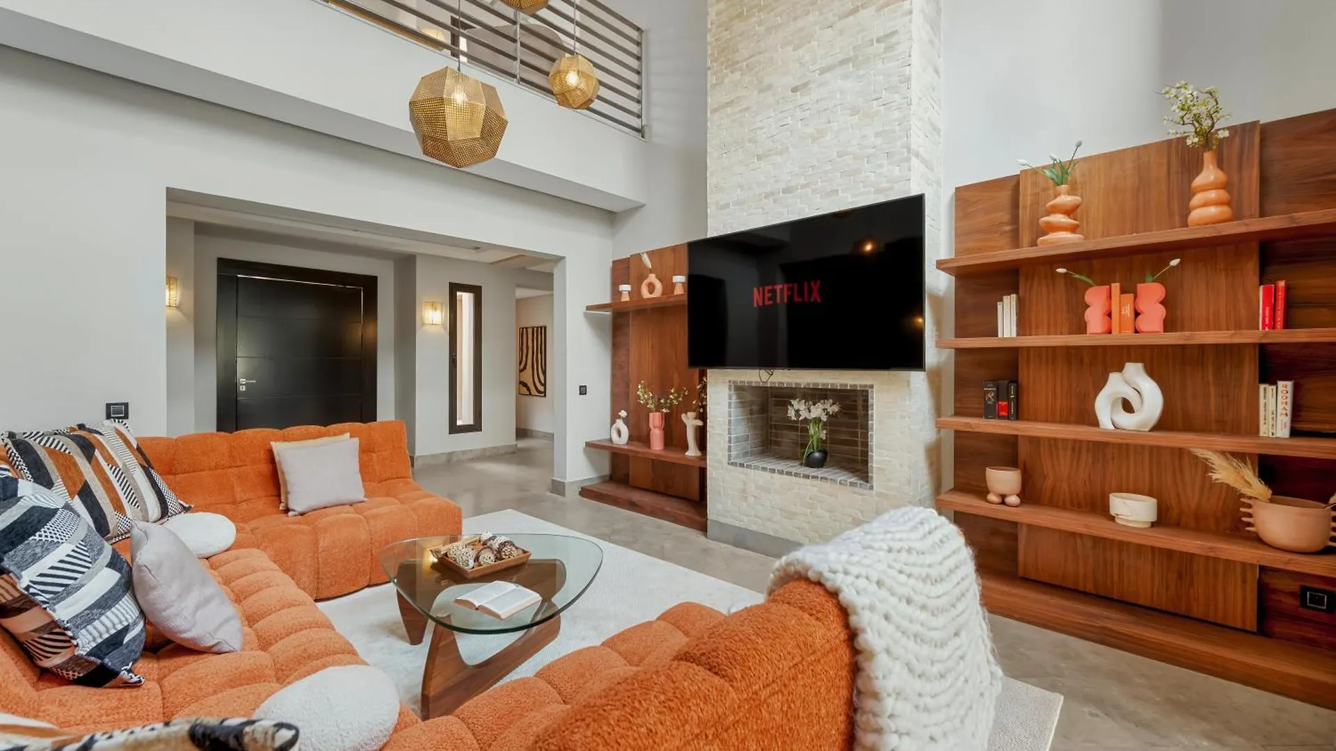 Oasis Villa Prime Location Full Staff Cinema Marakeş